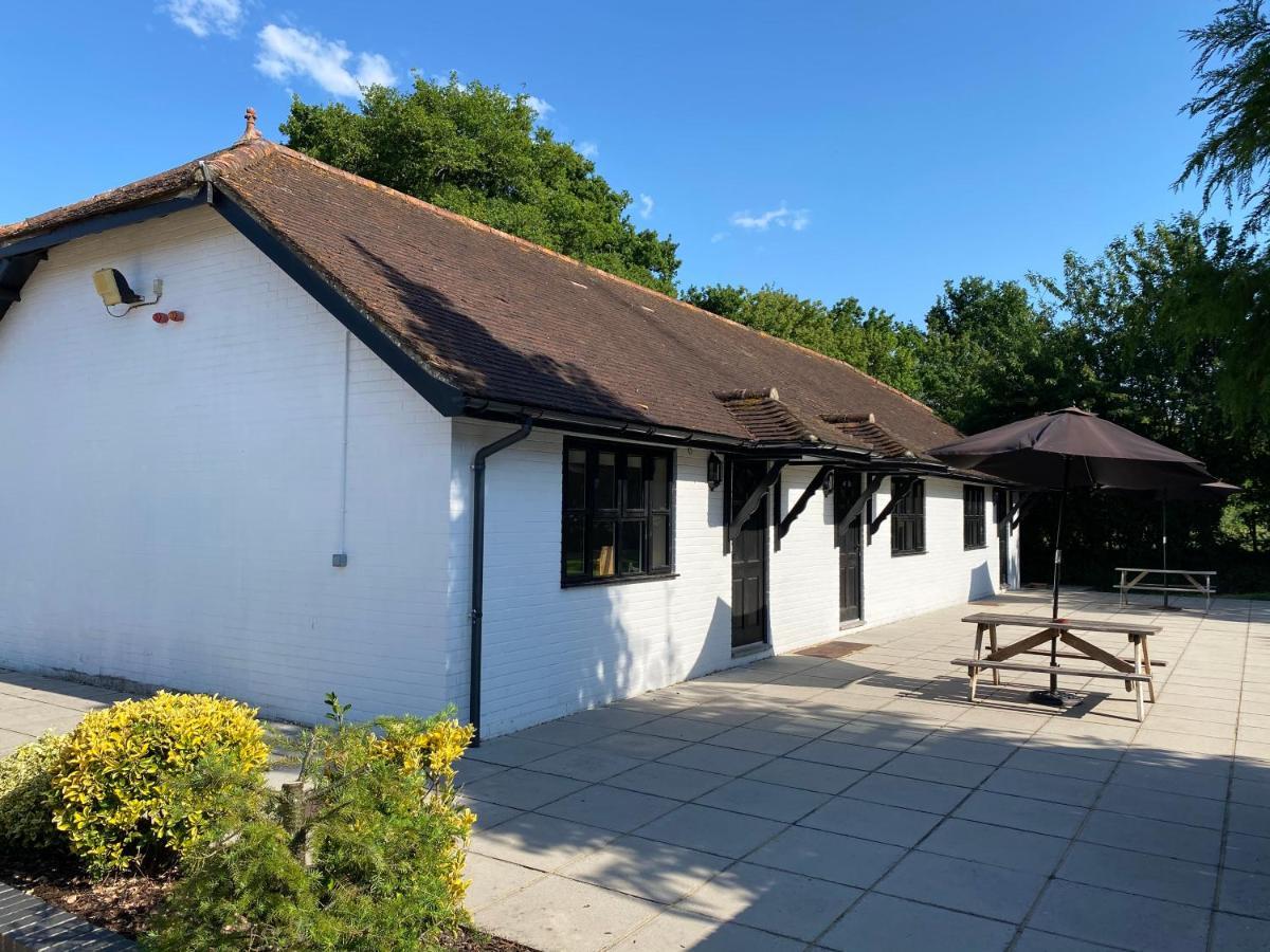 George & Dragon Country Pub & Hotel Wolverton Townsend Tadley Exterior foto