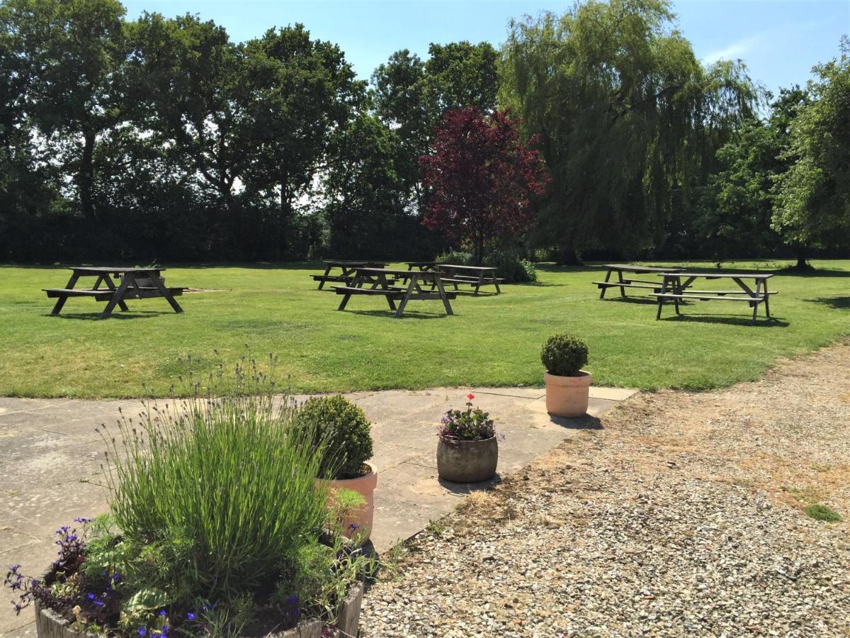 George & Dragon Country Pub & Hotel Wolverton Townsend Tadley Exterior foto