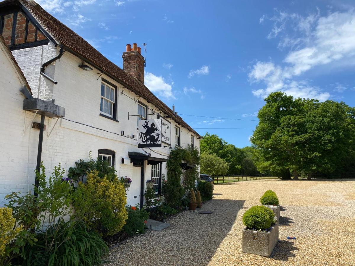 George & Dragon Country Pub & Hotel Wolverton Townsend Tadley Exterior foto